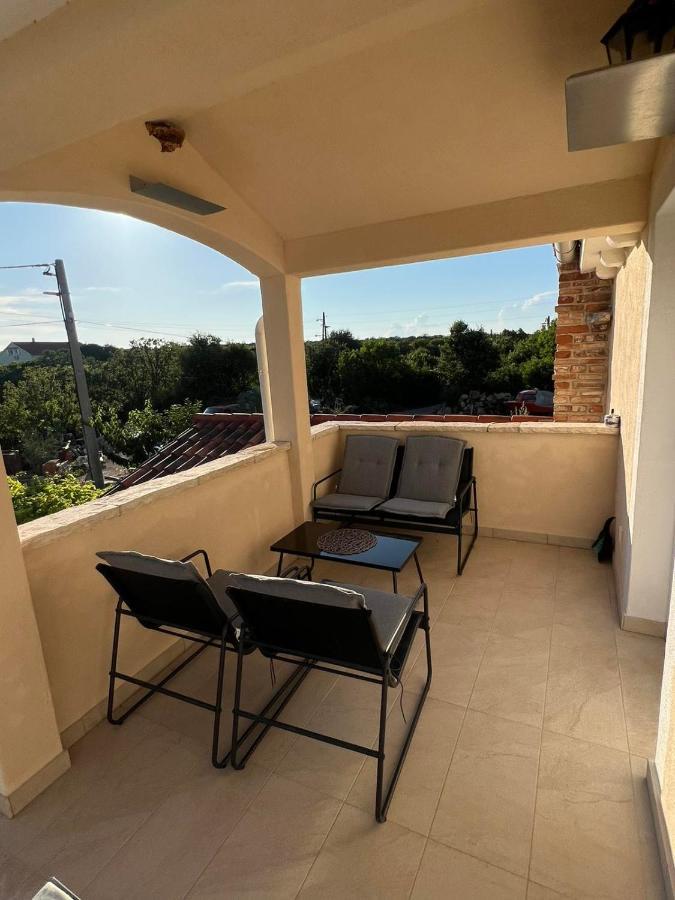 Apartman Lorena Lakmartin Luaran gambar