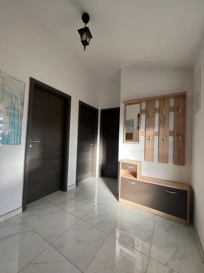 Apartman Lorena Lakmartin Luaran gambar